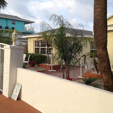 Sand Glo Villas Indian Rocks Beach Esterno foto